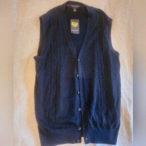Roundtree & Yorke Men’s Navy Sweater Vest V-Neck Button Front Size L NWT